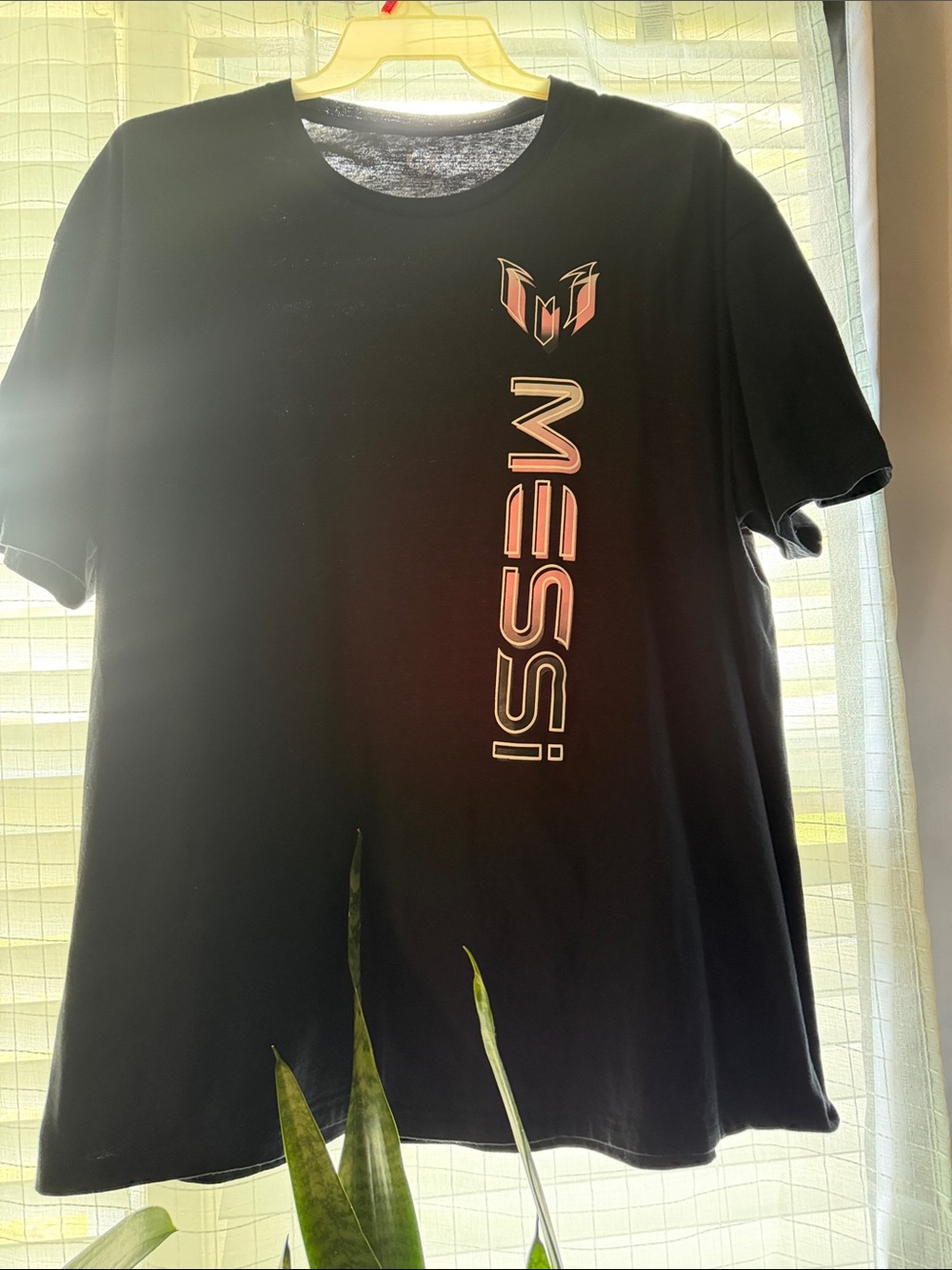 MESSI Men's Black Graphic Crew Neck T‑Shirt
